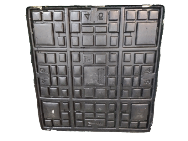 Used Buckhorn 45" x 48" x 3" Thermoformed Lid - Image 2